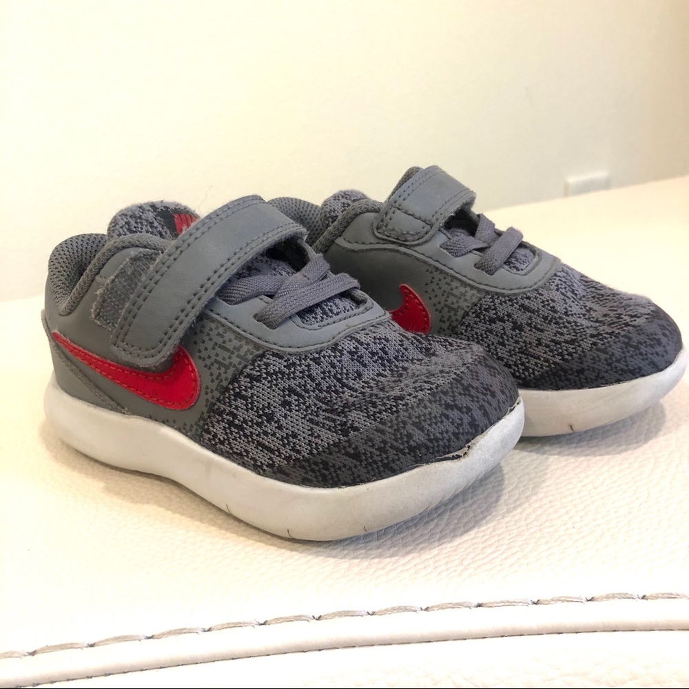 Nike Flex Contact Toddler Sneakers 7